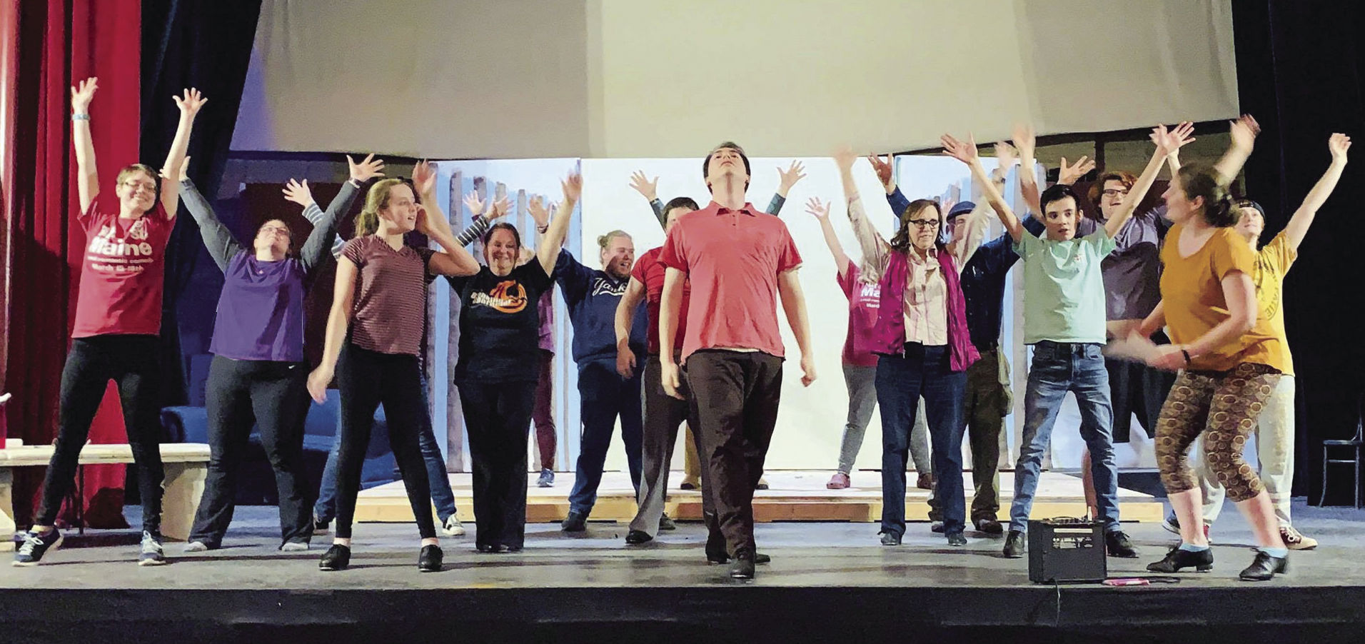 Franklin Footlight Theatre's 'Singin' in the Rain' opens March 28